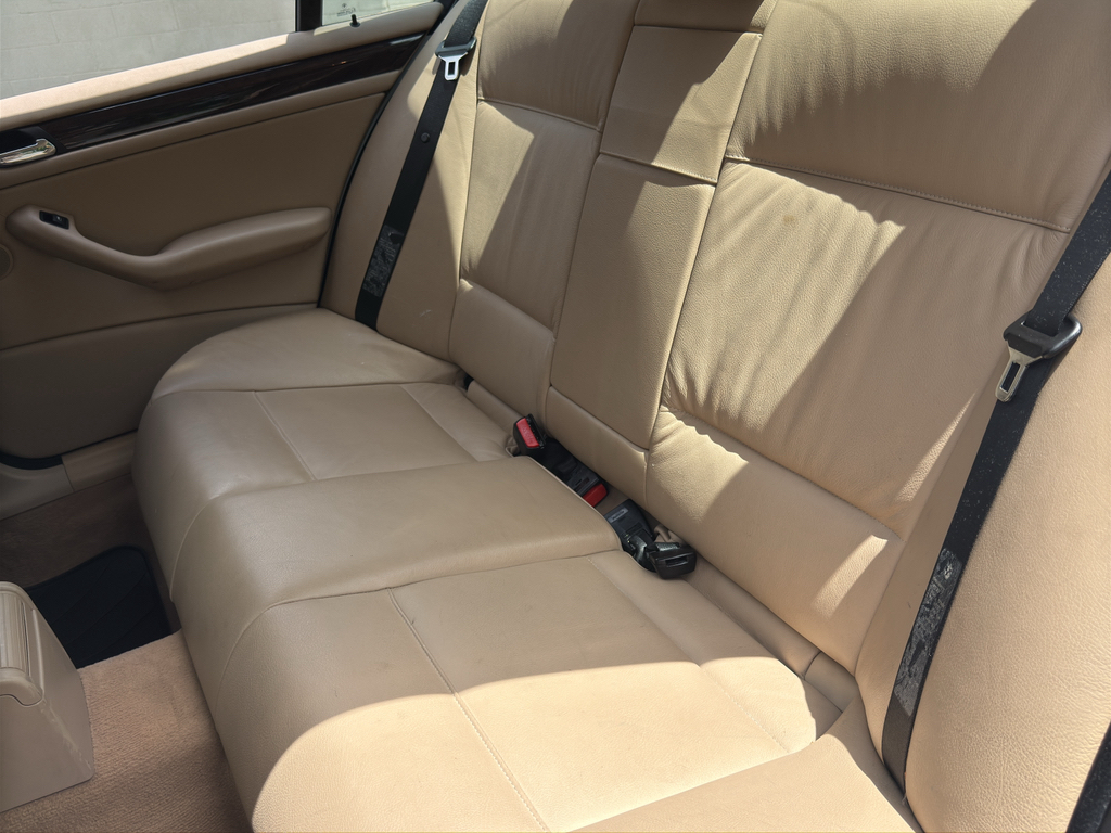 2003 BMW 3 Series 325 - Photo 21