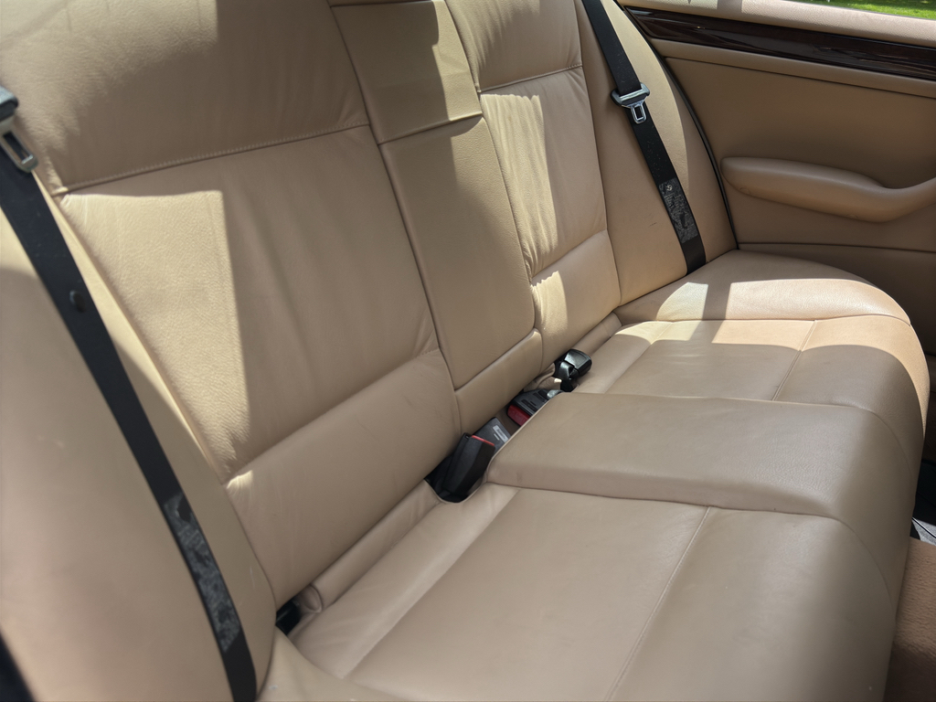 2003 BMW 3 Series 325 - Photo 24