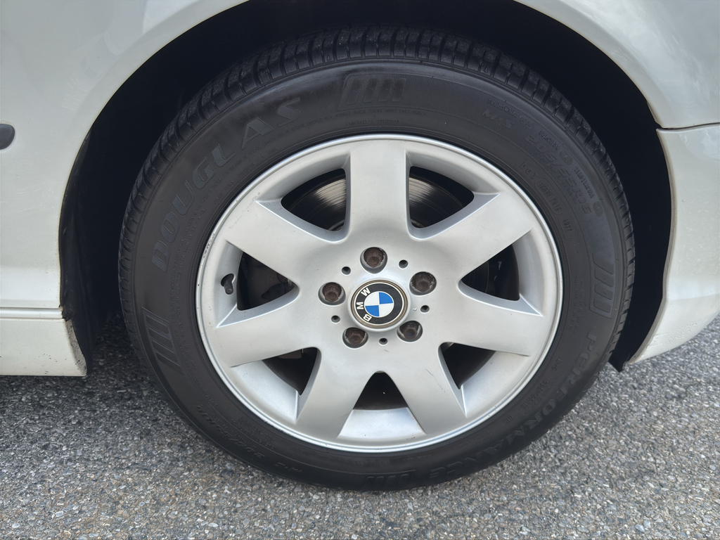 2003 BMW 3 Series 325 - Photo 28
