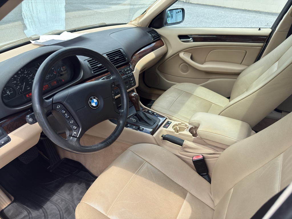 2003 BMW 3 Series 325 - Photo 9